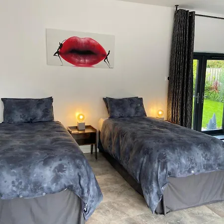 Dalgety Bay Luxury Studio Apartment Saint Davids  Exterior photo